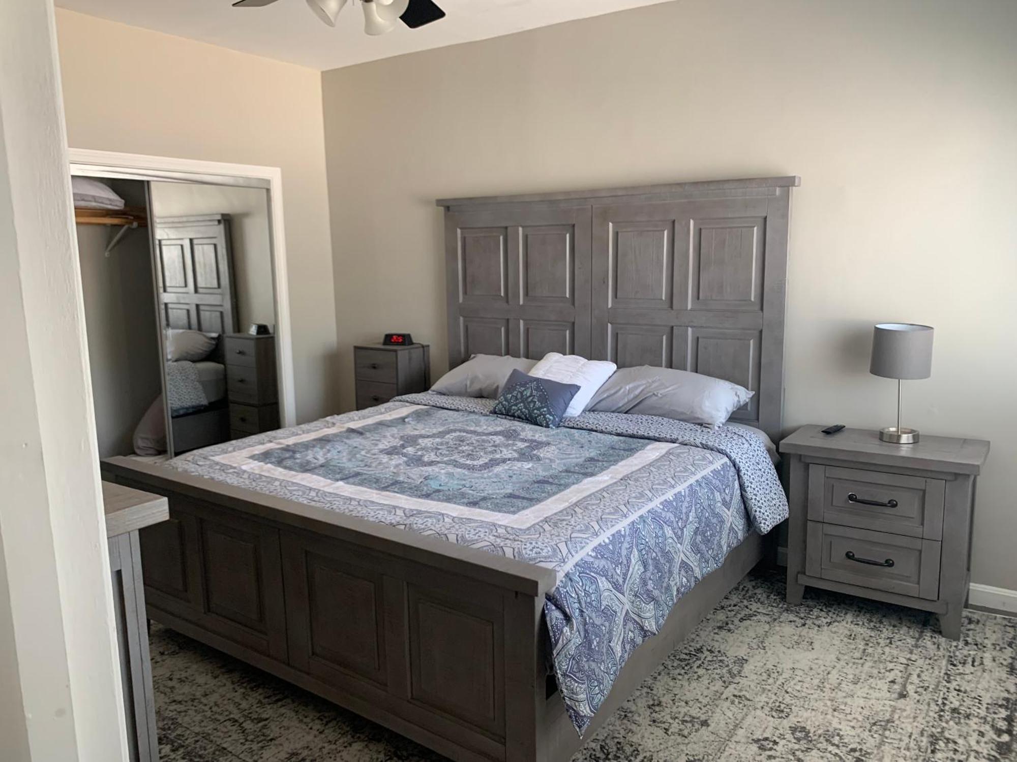 Apartment Condo's *